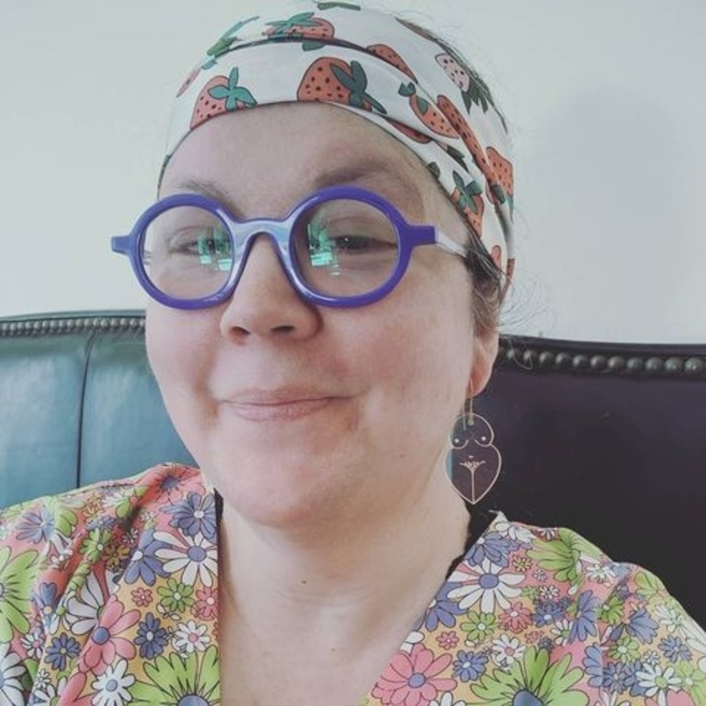 Meet your Posher, Jenny